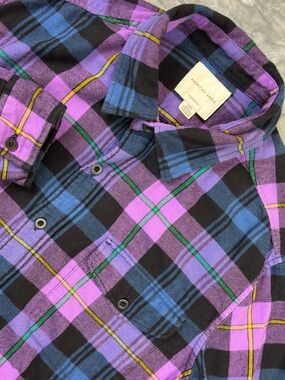 American Eagle Classic Fit Flannel Shirt Size Large Purple Blue Plaid Grunge Y2K